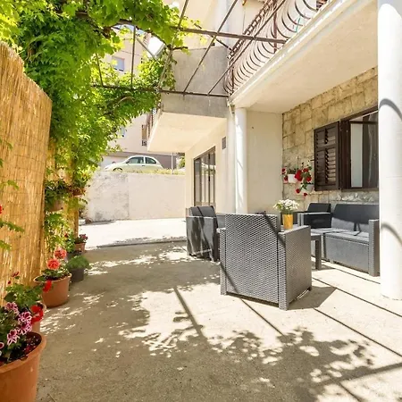 Jurica - 300 M From Sea Split
