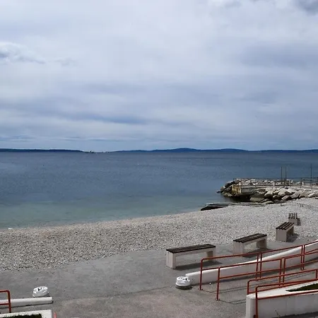 Apartment Jurica - 300 M From Sea Split